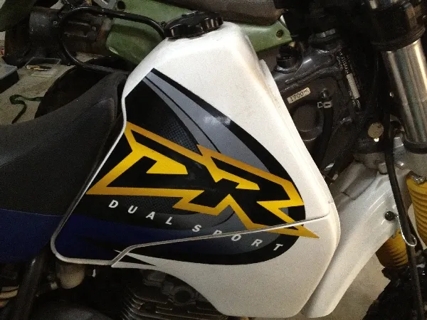 Suzuki DR 350 Tank