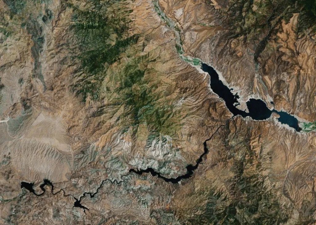 Roosevelt Lake, Arizona