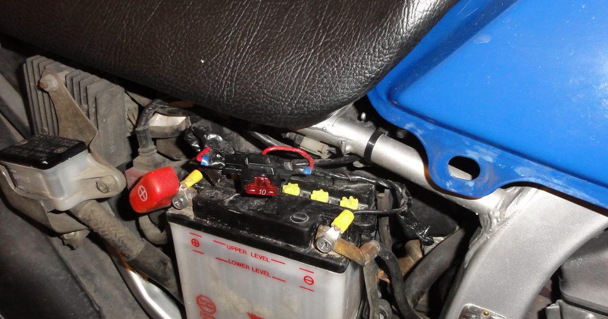 Wiring up heated grips on the Transalp